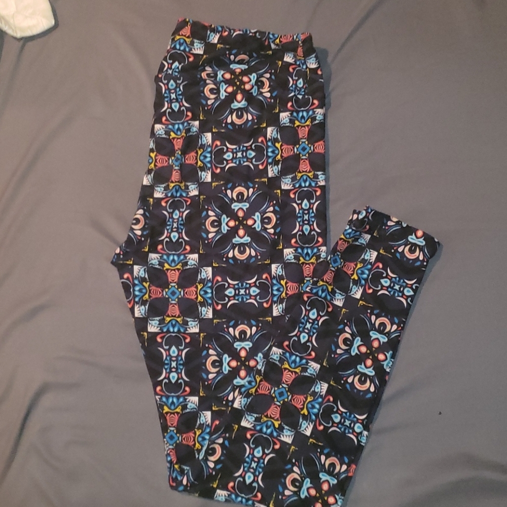 TC Lularoe leggings